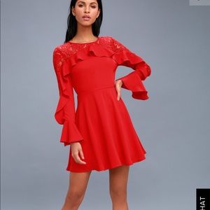 NWT Lulus size Medium long sleeve lace dress